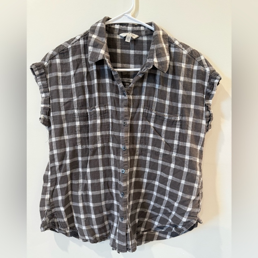 Lucky Brand Gray and White Plaid Button-Down Shirt